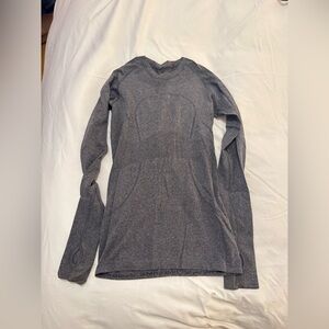 Lululemon swiftly long sleeve grey 4
